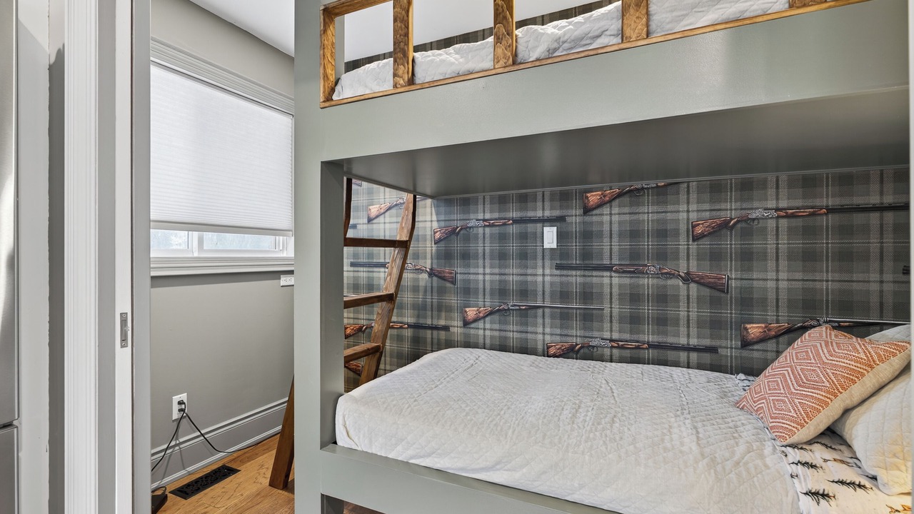 Photo of Bedroom in Collingwood