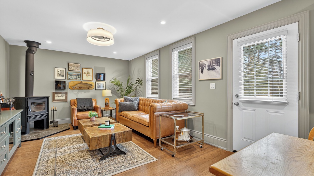 Photo of Livingroom in Collingwood