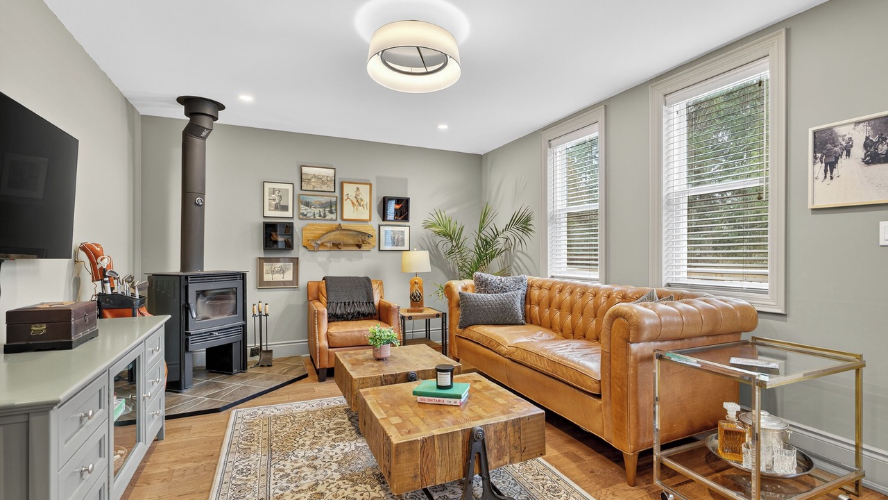 Photo of Livingroom in Collingwood