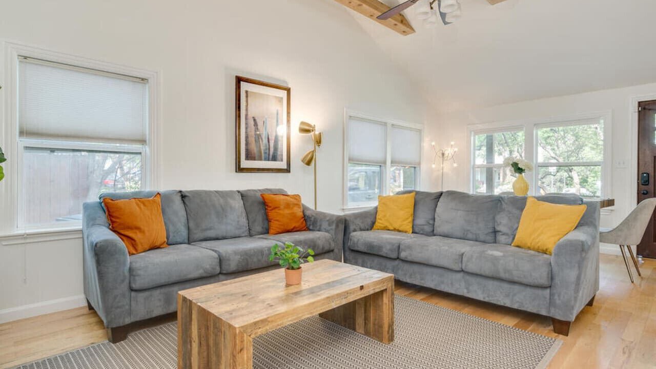 Photo of Livingroom in Zilker