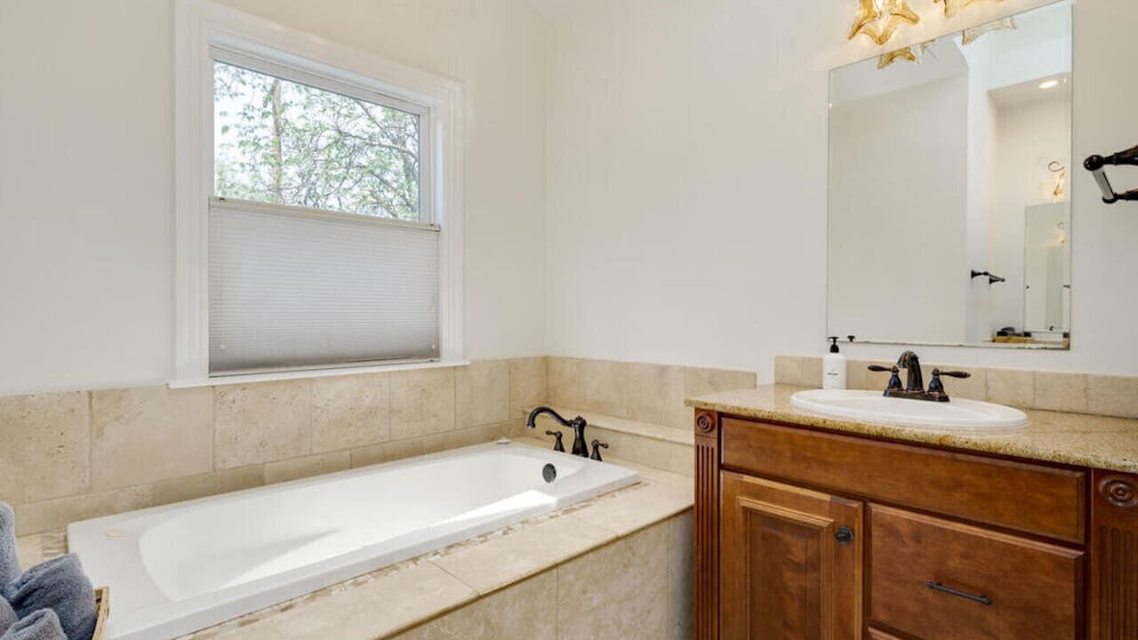 Photo of Bathroom in Zilker