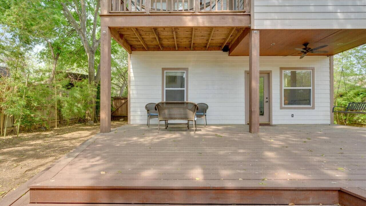 Photo of Patio Balcony in Zilker