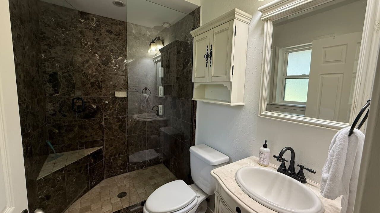 Photo of Bathroom in North Park Estates