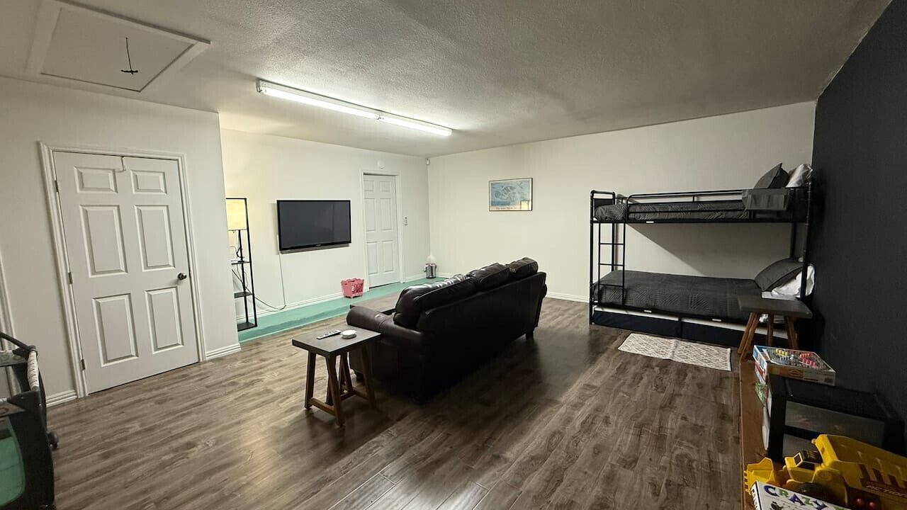 Photo of Livingroom in North Park Estates