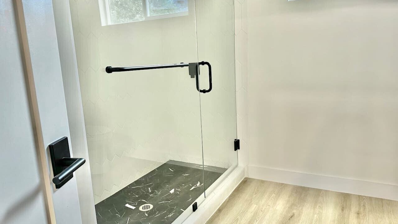Photo of Bathroom in Govalle