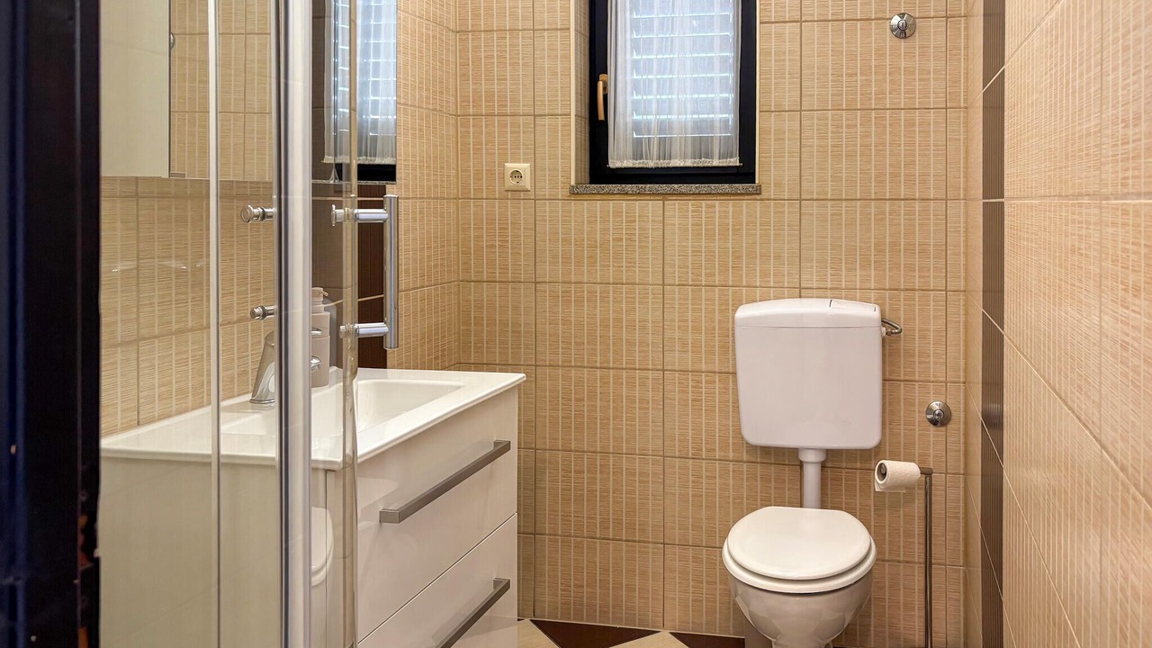 Photo of Bathroom in Mali Vareski