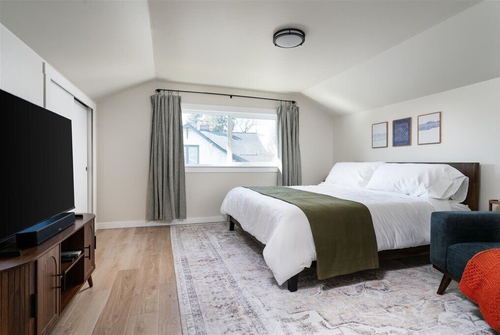 Photo of Bedroom in Greenwood