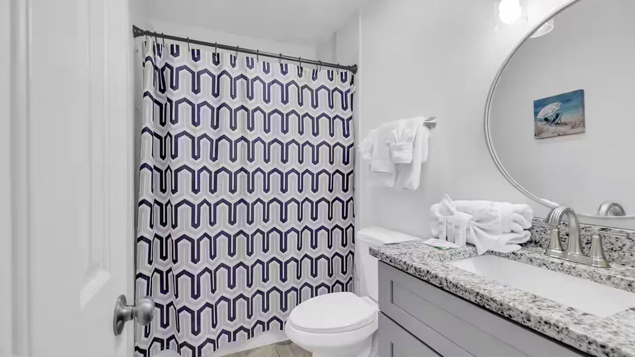 Photo of Bathroom in Ocean Drive