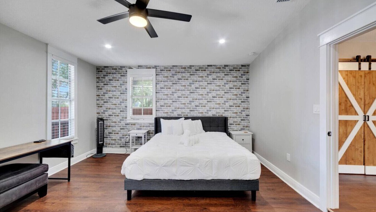 Photo of Bedroom in South Seminole Heights