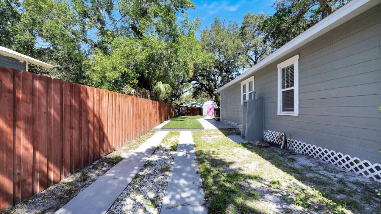 Photo of Outdoor in South Seminole Heights