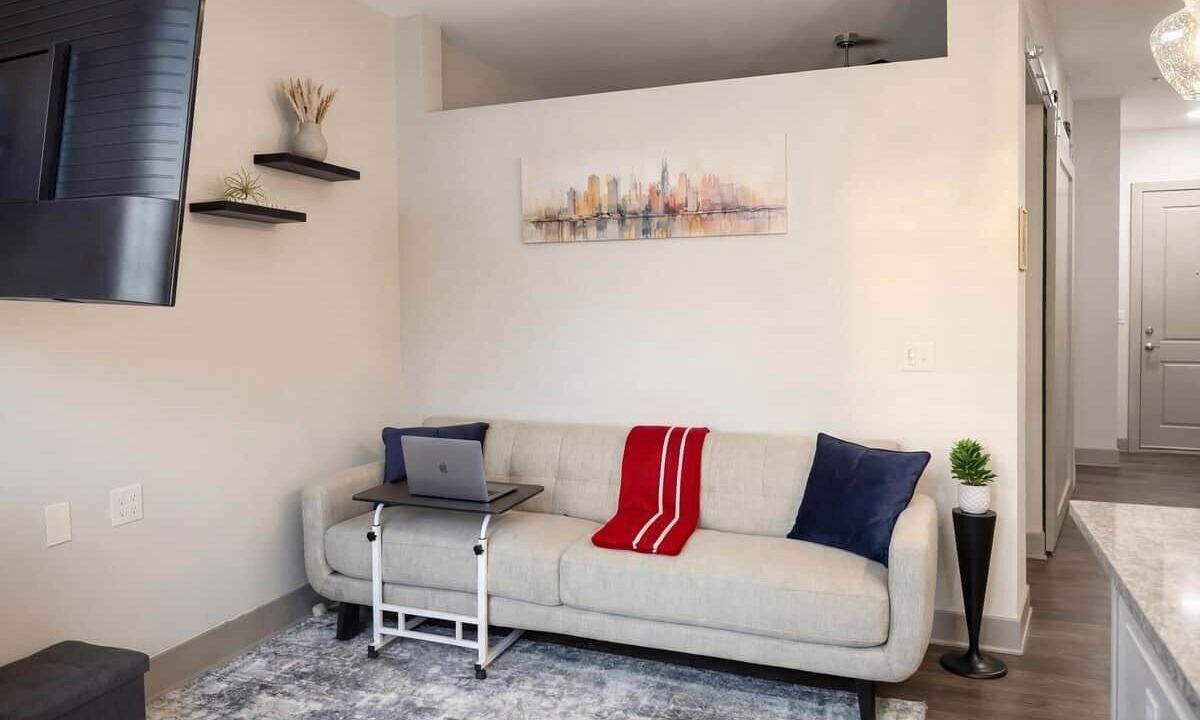 Photo of Livingroom in Las Colinas