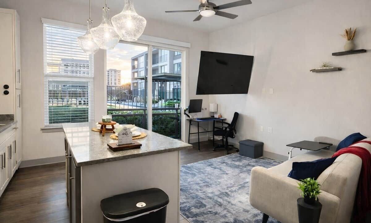 Photo of Livingroom in Las Colinas