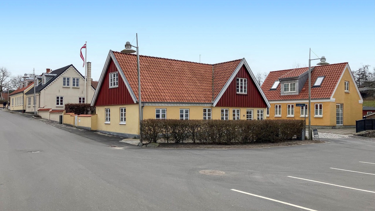 Photo of Others in Hjarbæk