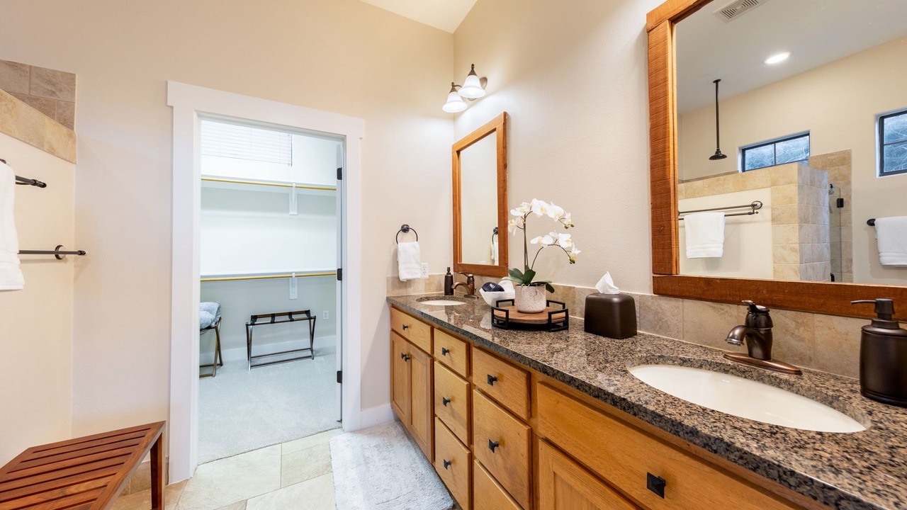 Photo of Bathroom in Leander
