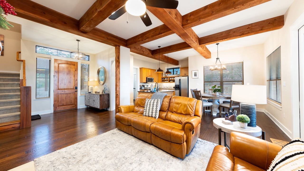 Photo of Livingroom in Leander
