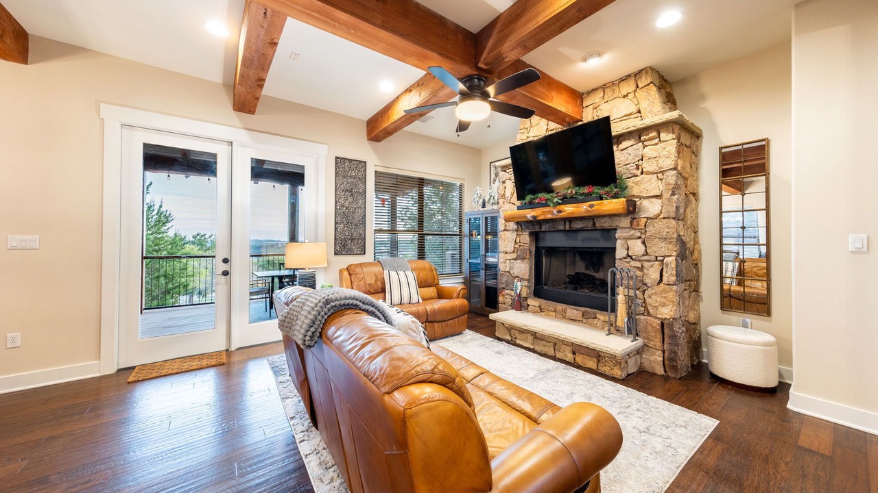 Photo of Livingroom in Leander