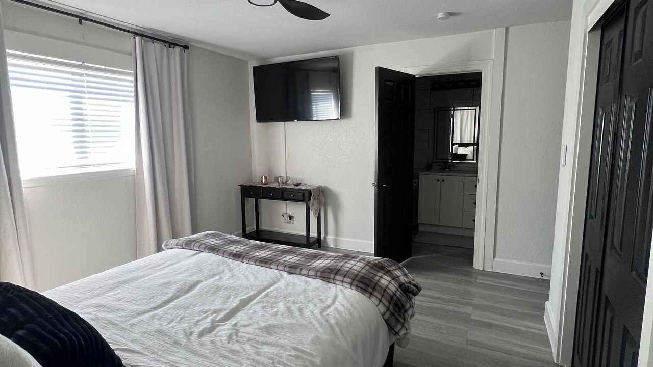 Photo of Bedroom in North San Antonio - SAT