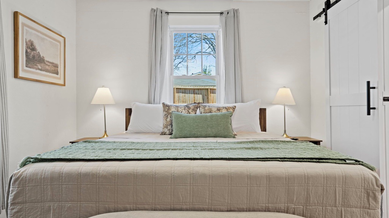 Photo of Bedroom in Sans Souci