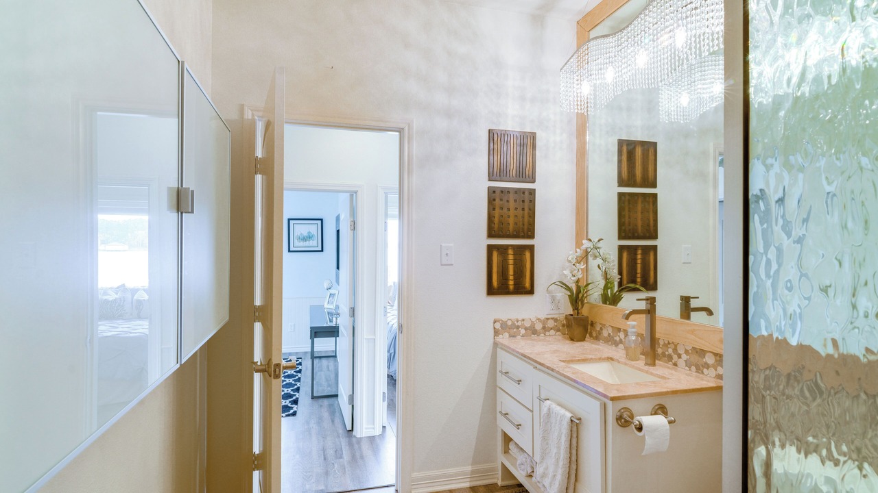 Photo of Bathroom in Smith County