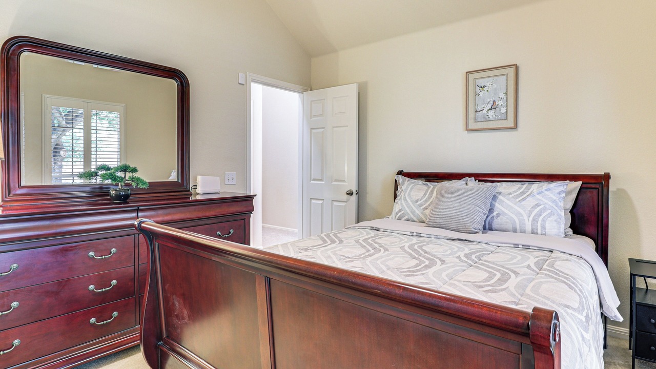 Photo of Bedroom in Pflugerville