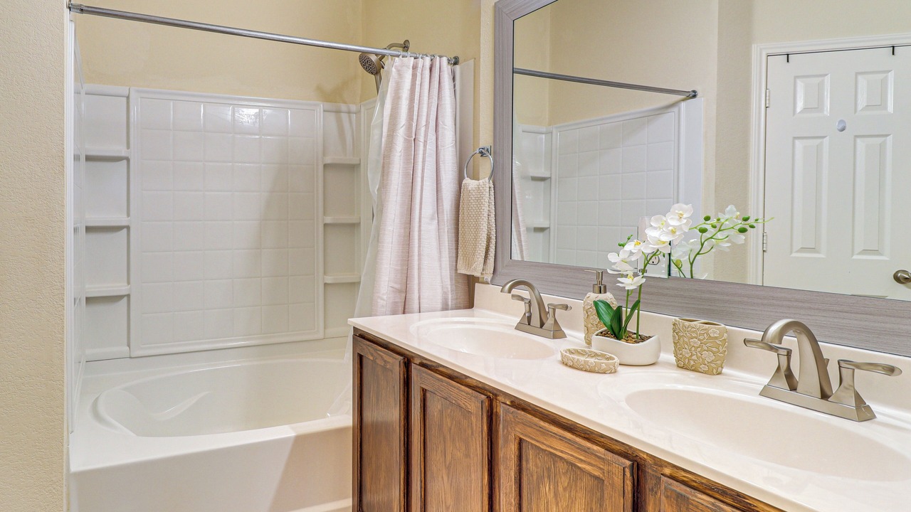 Photo of Bathroom in Pflugerville
