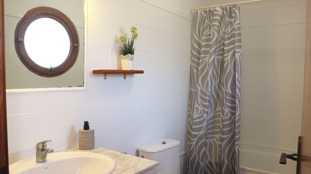 Photo of Bathroom in Castellet i la Gornal