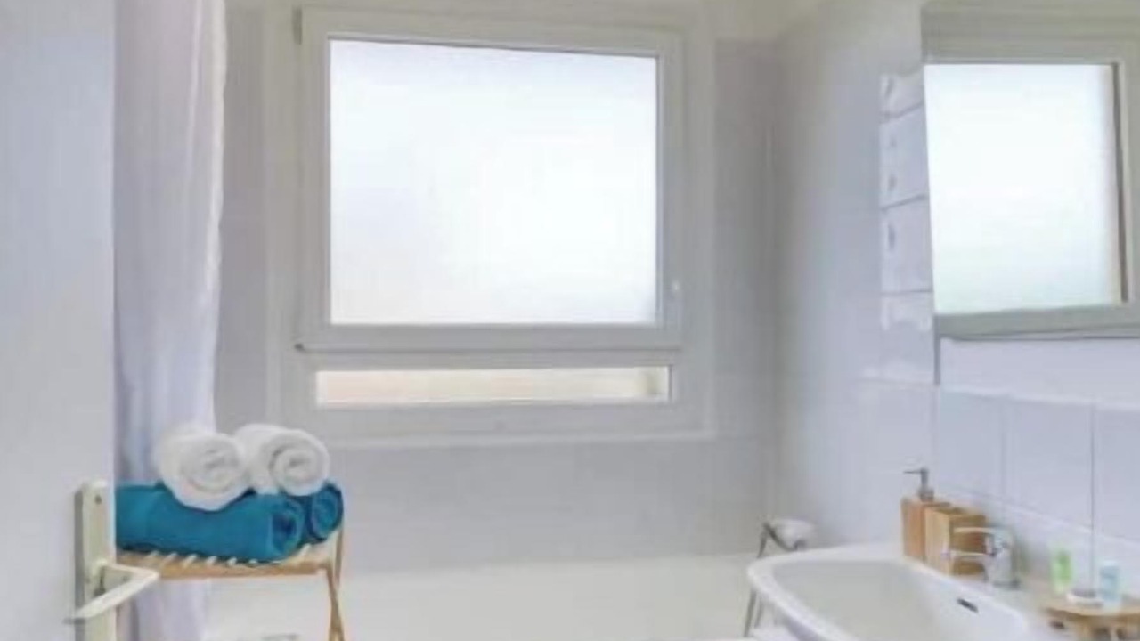 Photo of Bathroom in Rosny-sous-Bois