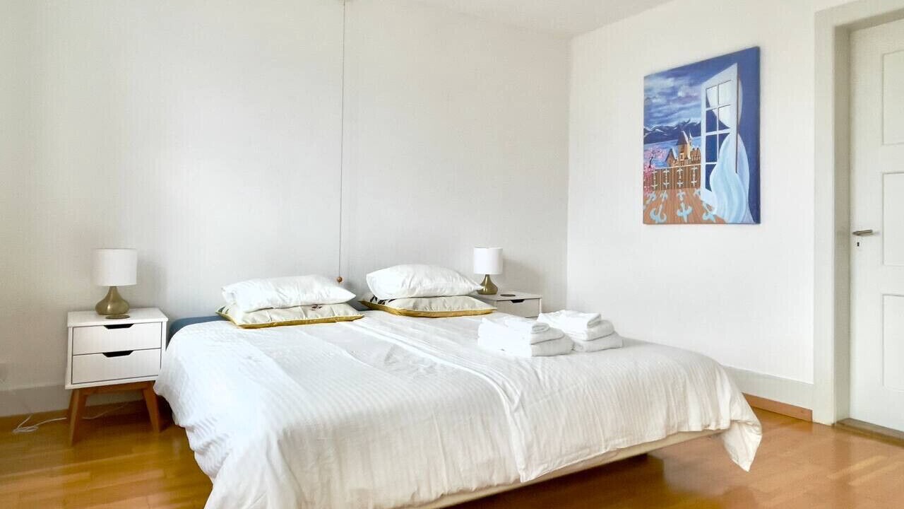 Photo of Bedroom in Oberhofen am Thunersee