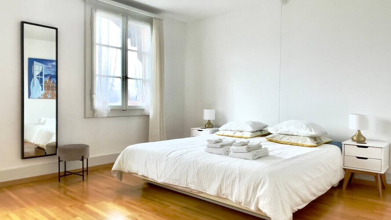Photo of Bedroom in Oberhofen am Thunersee