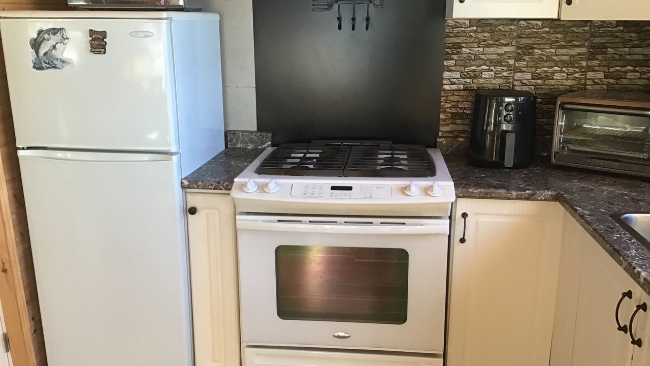 Photo of Kitchen in Lanark Highlands