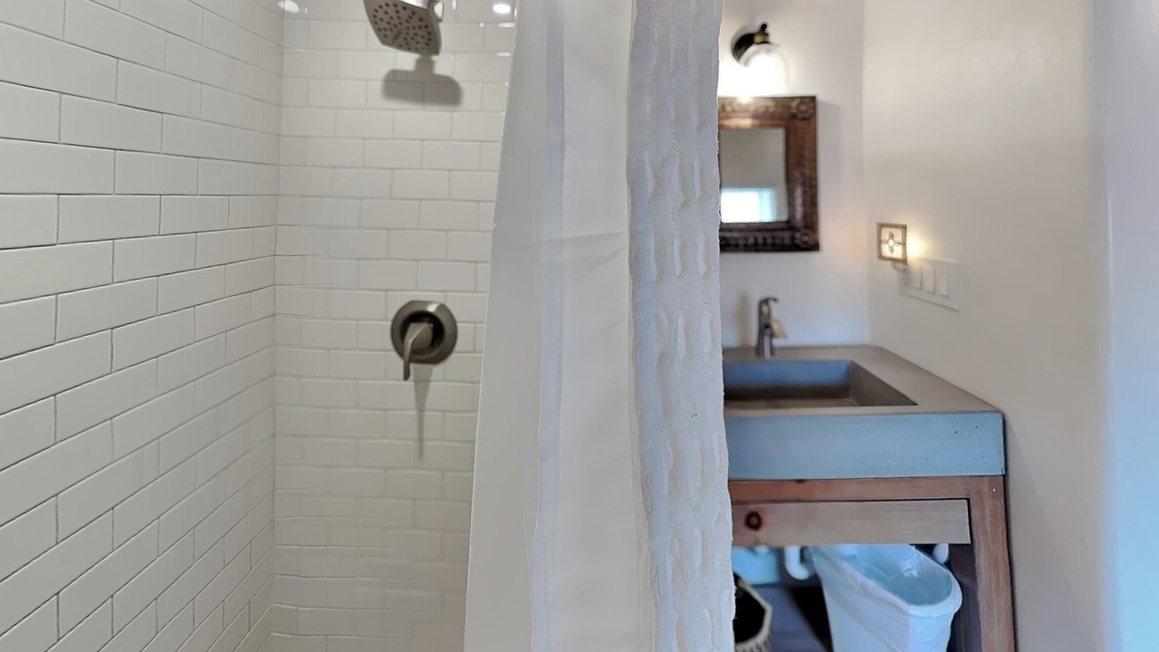 Photo of Bathroom in Chupadero
