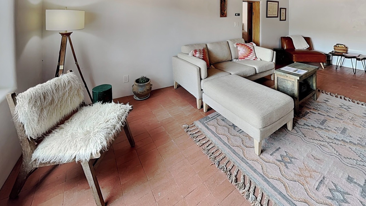 Photo of Livingroom in Chupadero