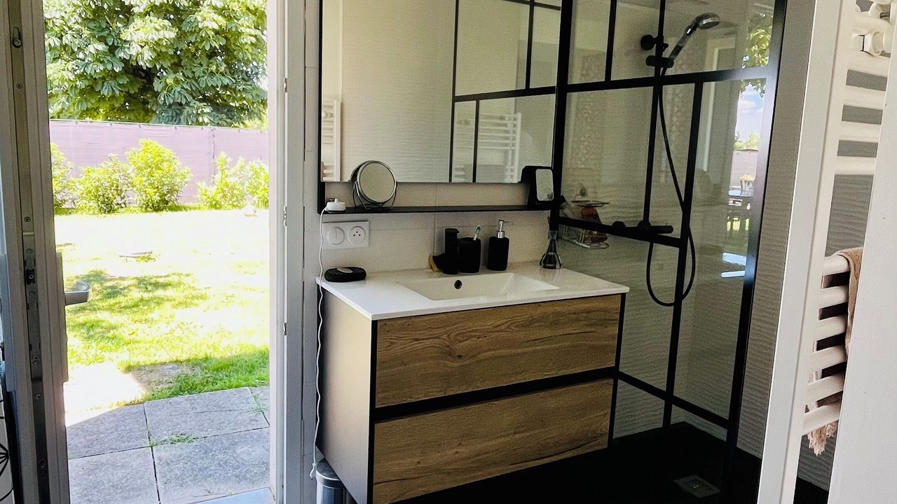 Photo of Bathroom in Combefa