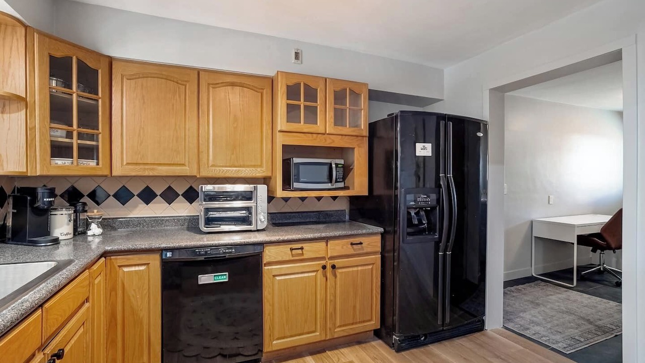 Photo of Kitchen in Barths