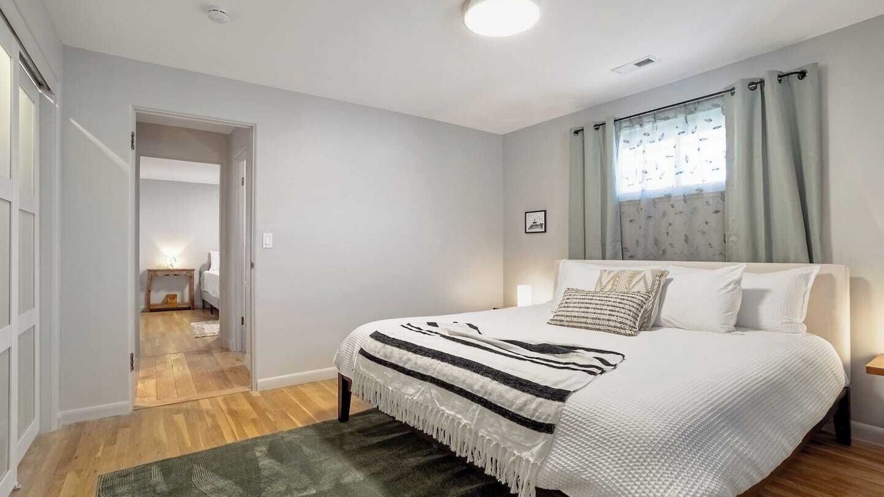 Photo of Bedroom in Barths