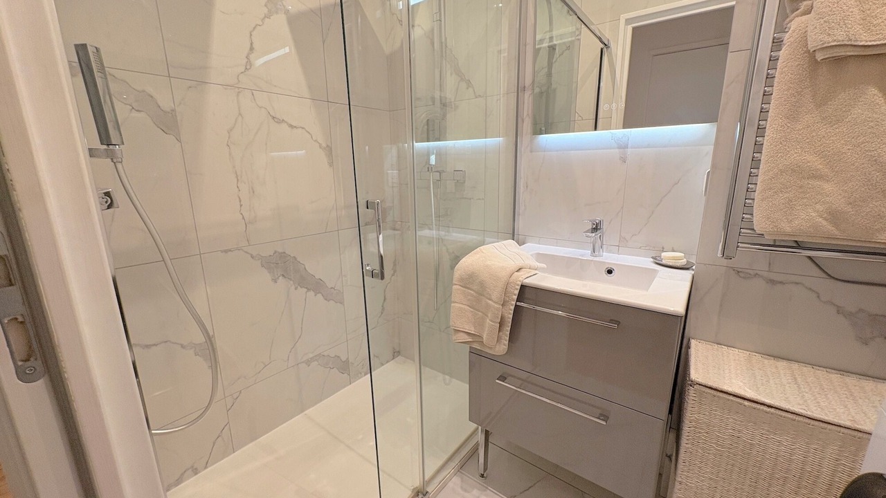 Photo of Bathroom in Passy
