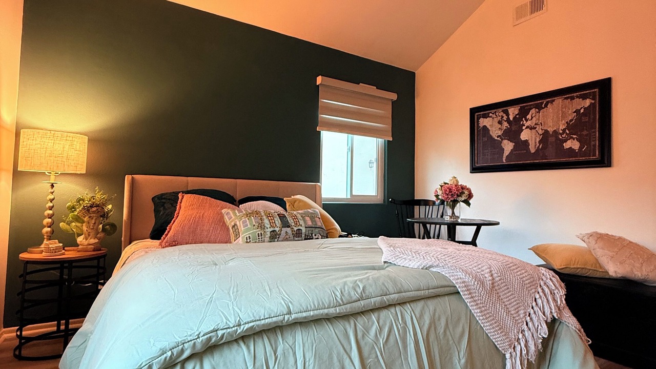 Photo of Bedroom in Hawthorne