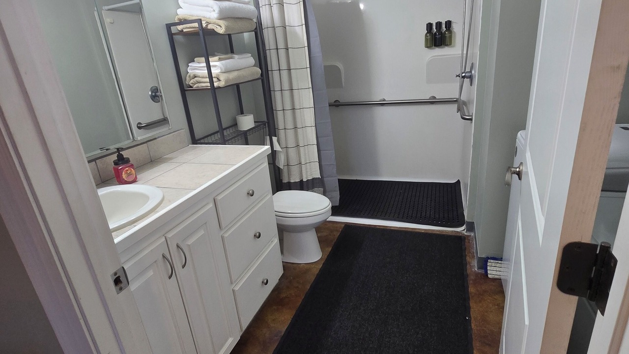 Photo of Bathroom in Sumrall