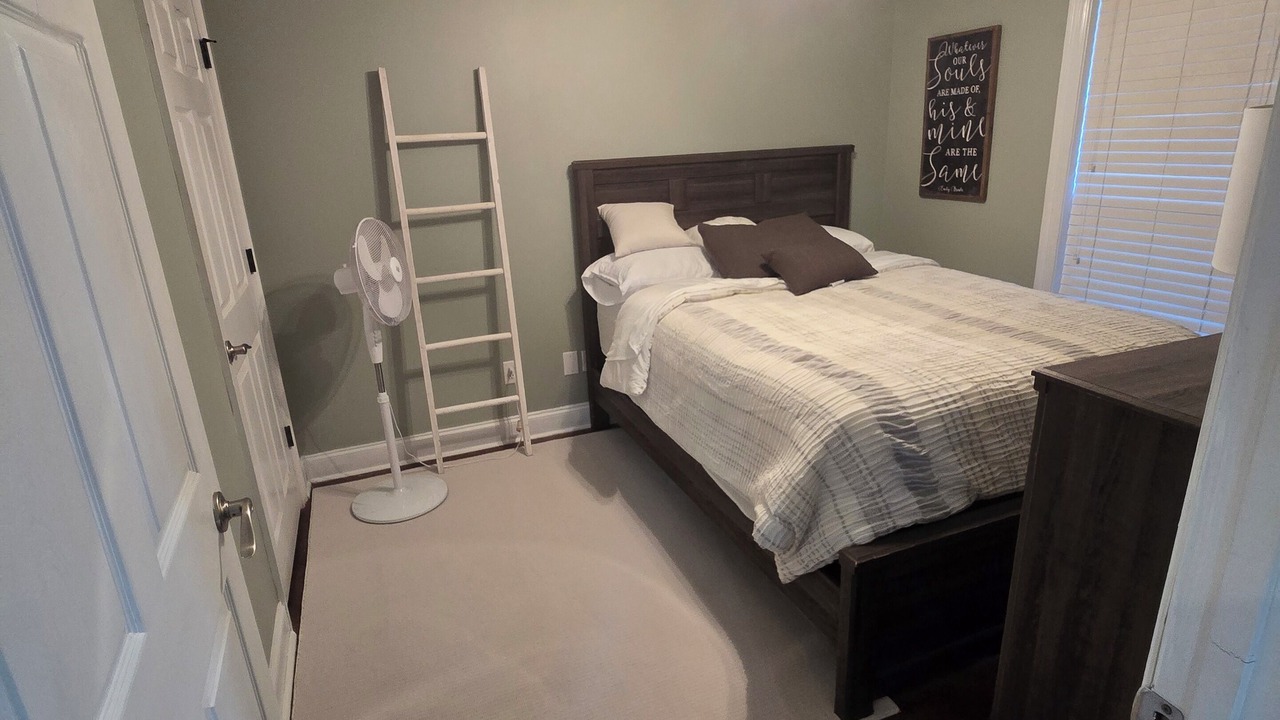 Photo of Bedroom in Sumrall