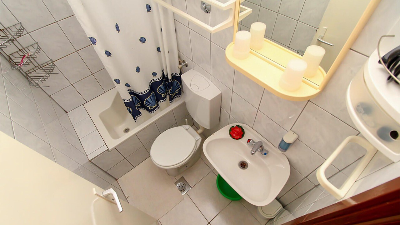 Photo of Bathroom in Blato