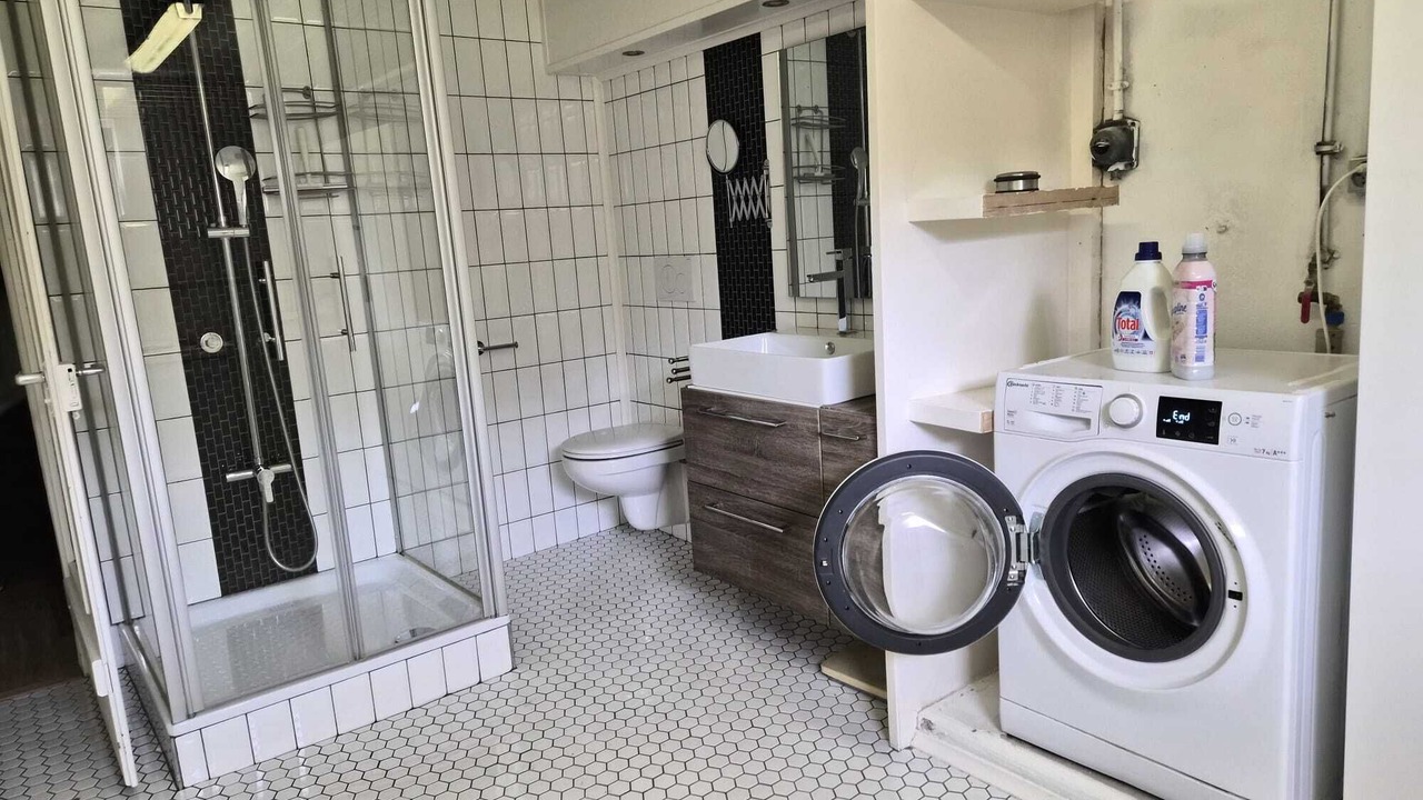 Photo of Bathroom in Pully