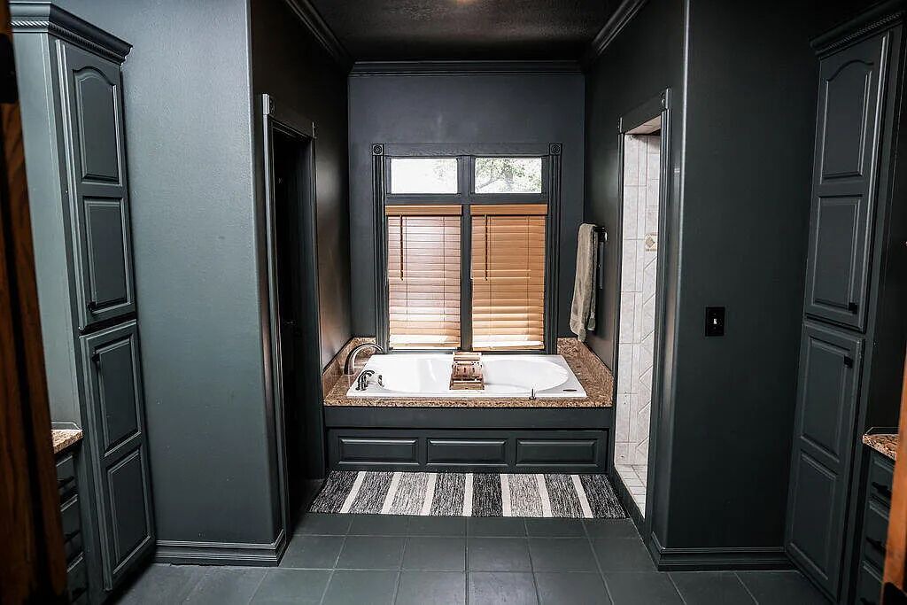 Photo of Bathroom in Treece