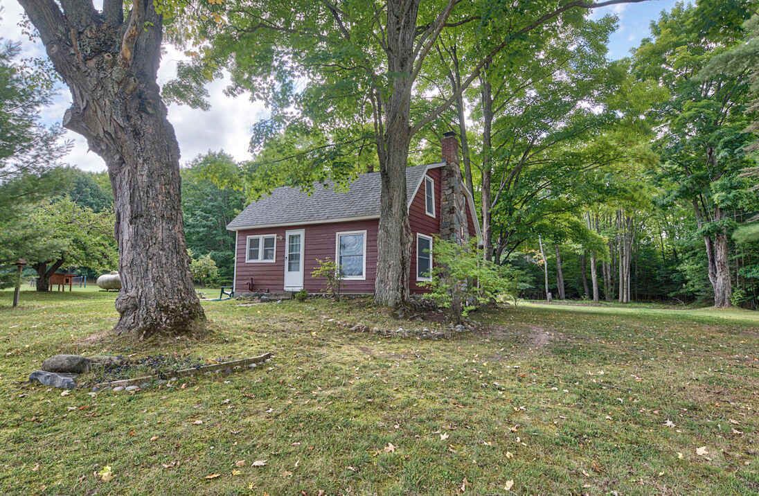 Photo of Outdoor in Levering
