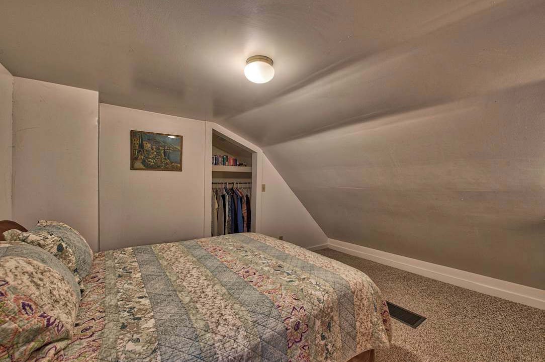 Photo of Bedroom in Levering