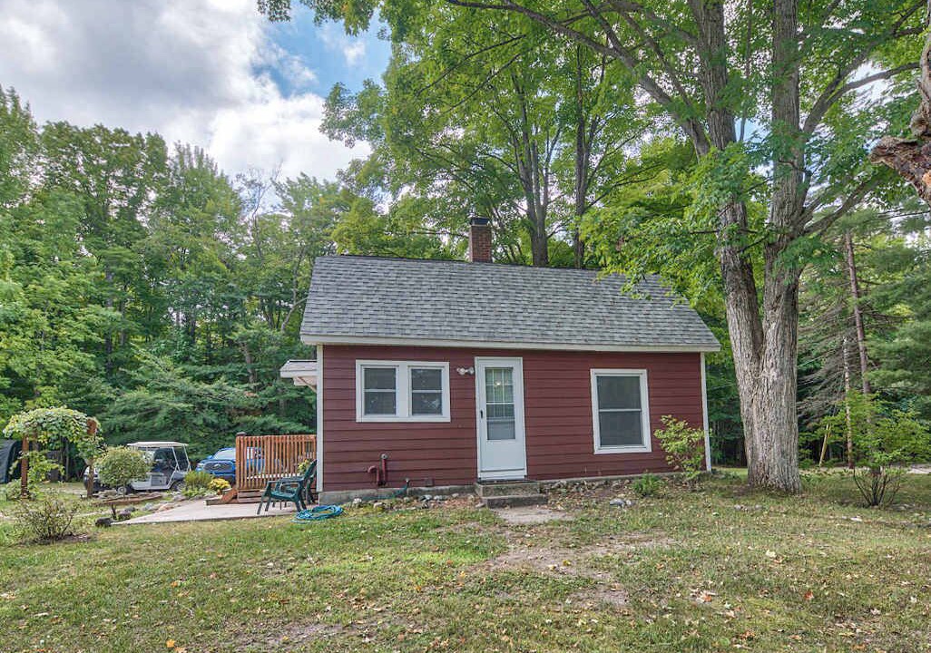 Photo of Outdoor in Levering
