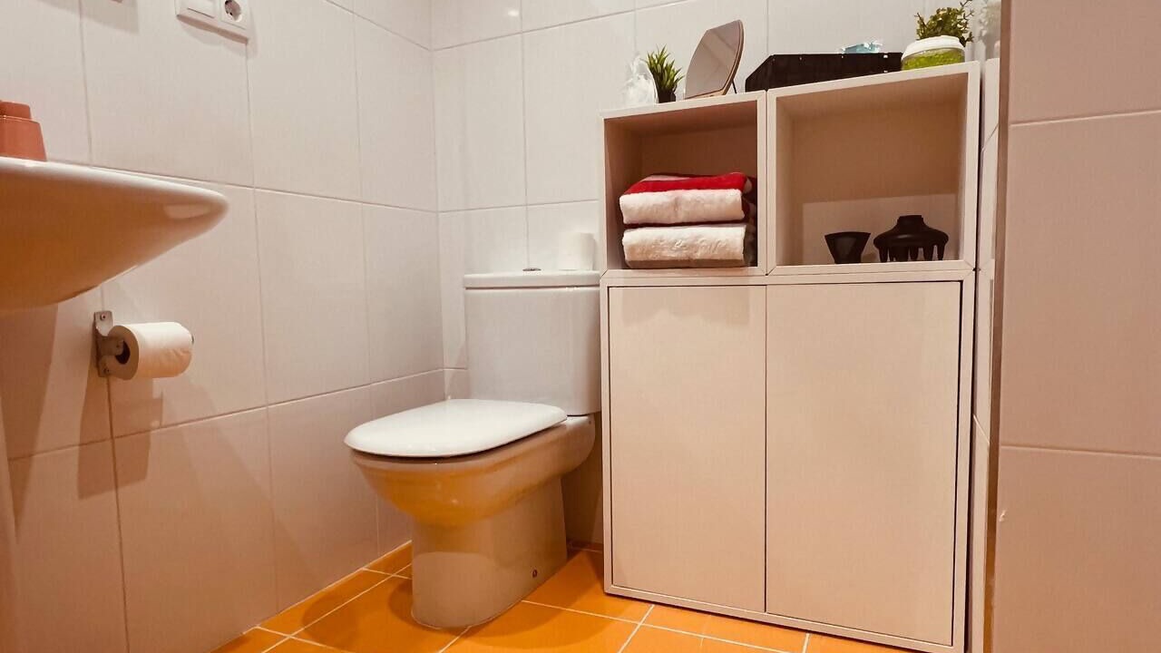 Photo of Bathroom in Calig