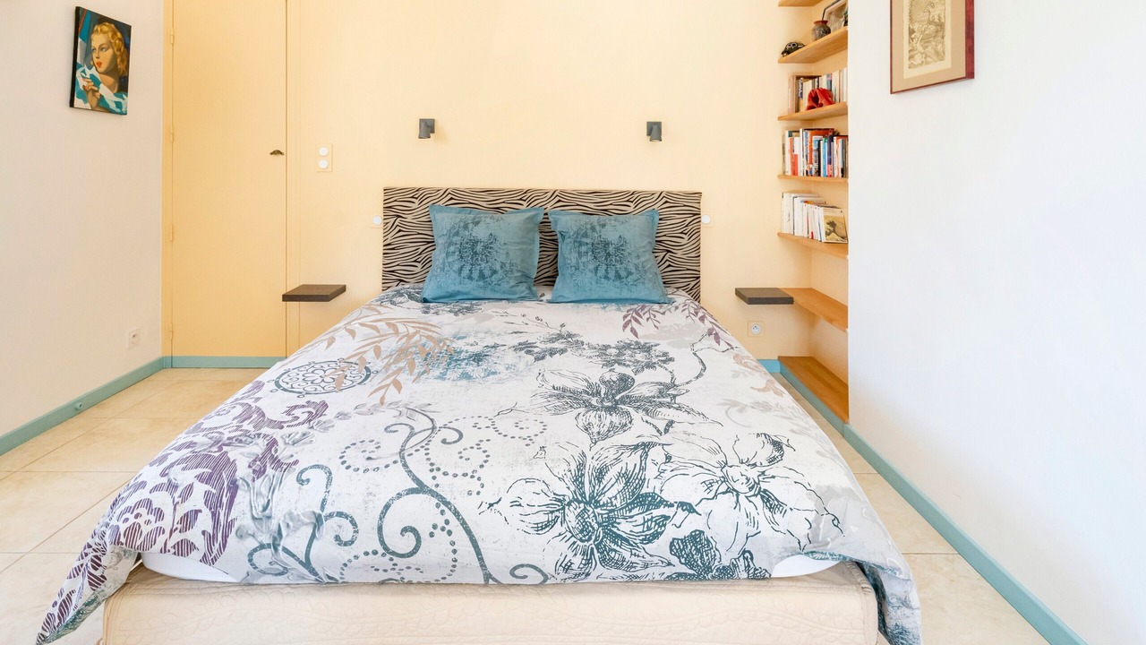 Photo of Bedroom in Sare