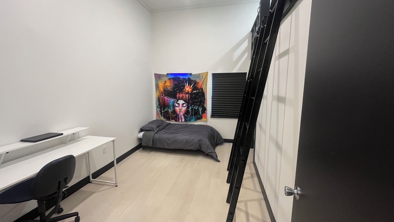 Photo of Bedroom in Leadwood