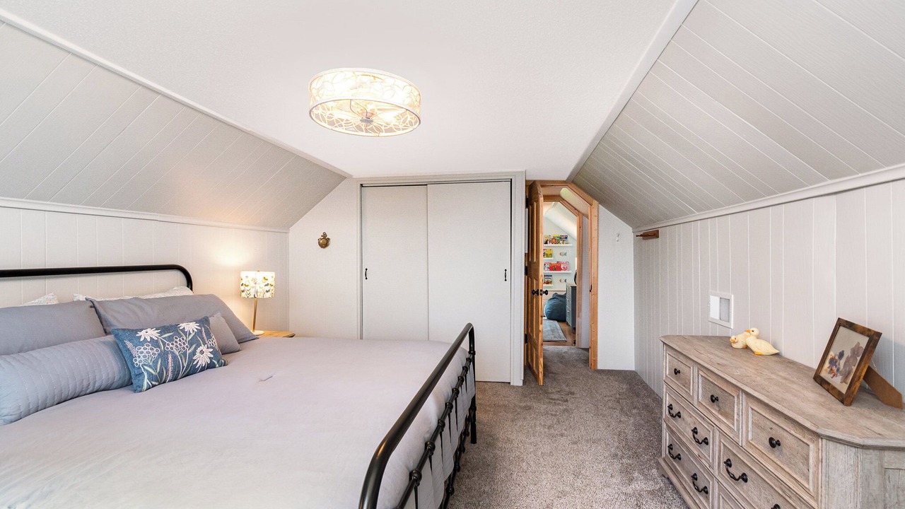 Photo of Bedroom in Alger