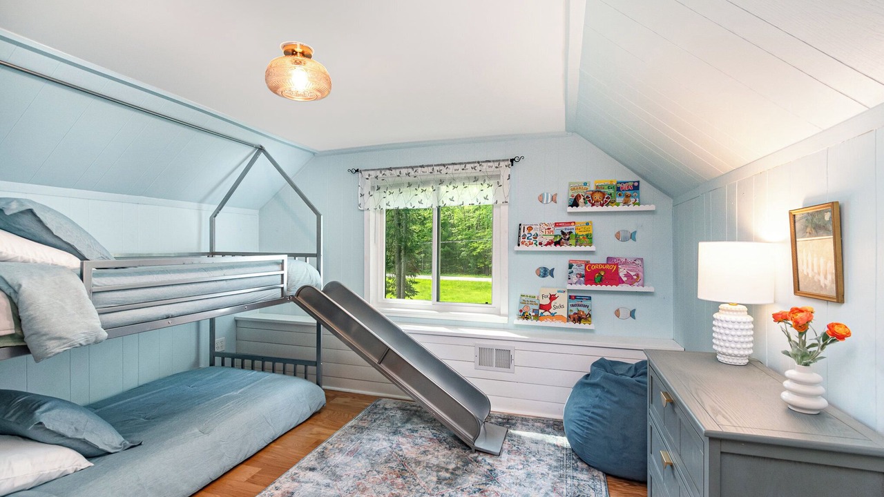 Photo of Bedroom in Alger